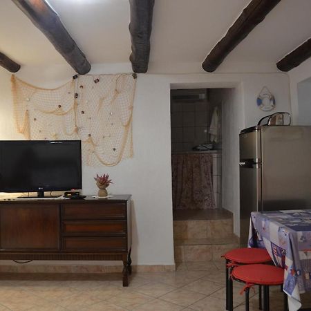 Apartment Stari Dvori Baška Zewnętrze zdjęcie