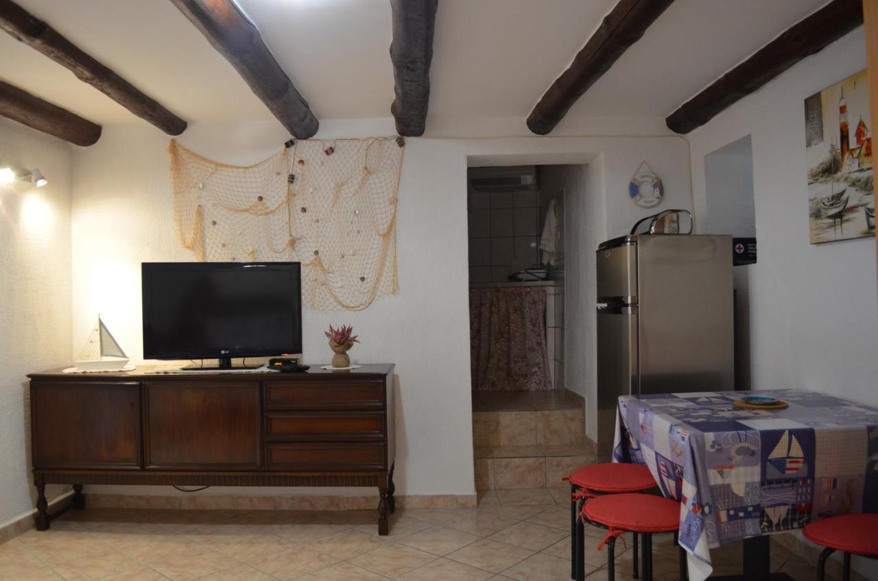 Apartment Stari Dvori Baška Zewnętrze zdjęcie