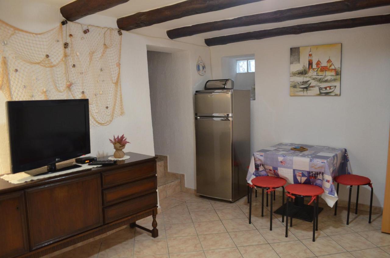 Apartment Stari Dvori Baška Zewnętrze zdjęcie